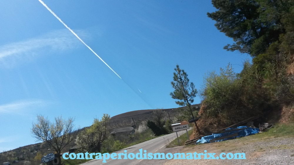 Chemtrails: ¿Está el gobierno fumigando sustancias desconocidas sobre nuestras cabezas?