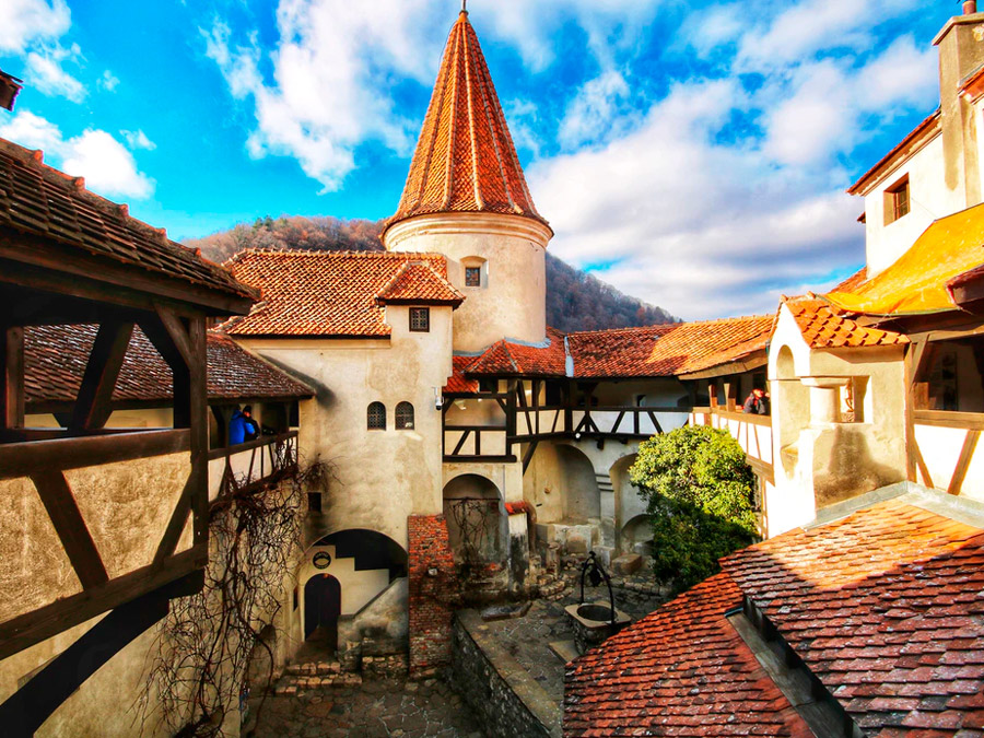 El Castillo de Bran: ¿hogar real o fortaleza vampírica?