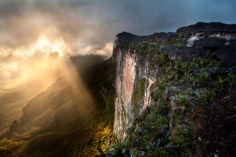 Fenómenos paranormales en el Triángulo de las Azores