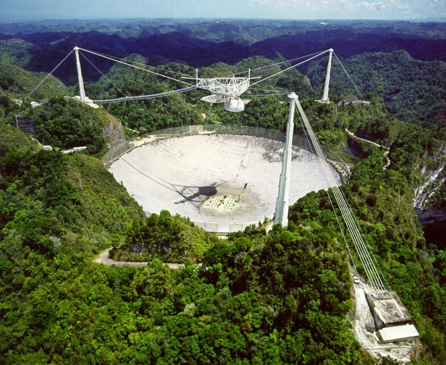 Las señales extraterrestres: SETI y el mensaje de Arecibo