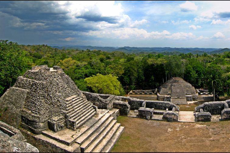 Los enigmas de la antigua civilización maya