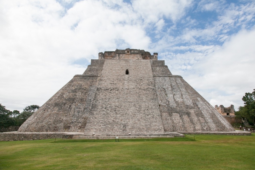 Los enigmas de la civilización maya